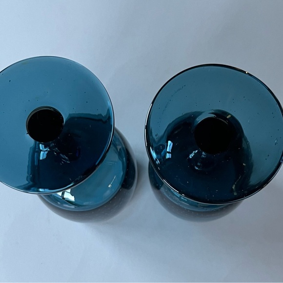 Beijing Housewares blue bubble blown glass goblets, stemware, designer glasses - Picture 13 of 14